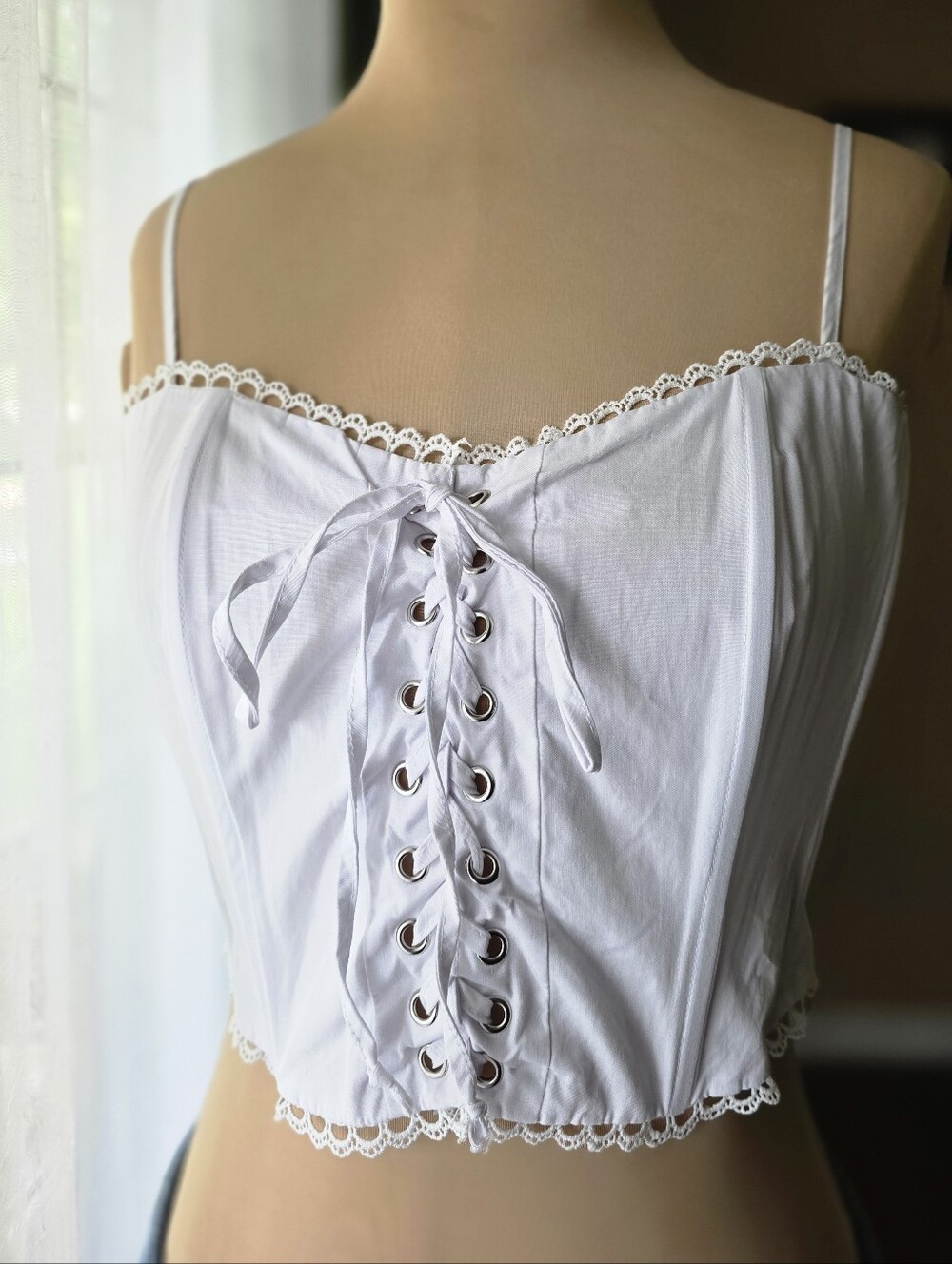 Beverly and Beck White Cotton Corset Top Scalloped Lace Trim Cottagecore Small